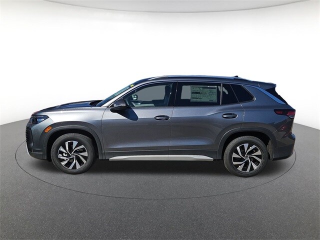 2026 Volkswagen Tiguan S photo 2