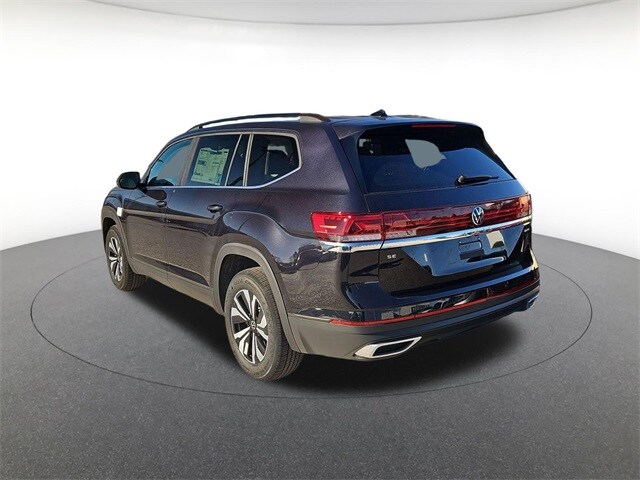 2026 Volkswagen Atlas SE photo 3