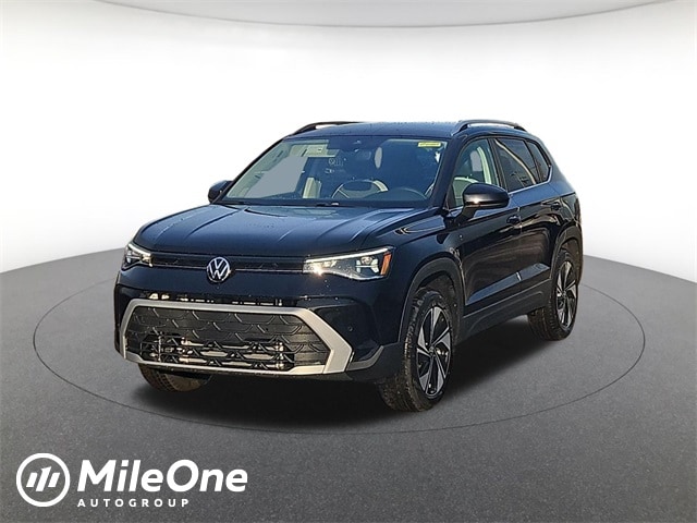 2026 Volkswagen Taos SE's photo