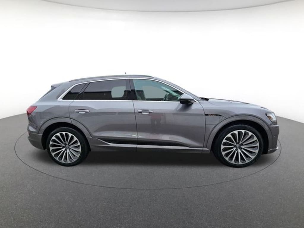 Used 2019 Audi e-tron Prestige SUV