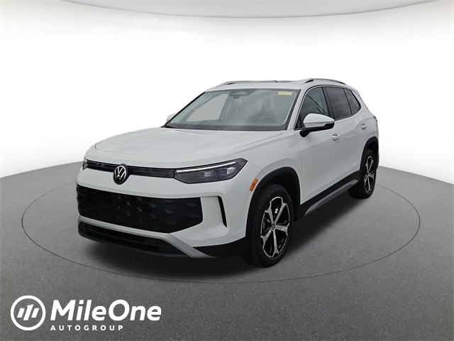 2026 Volkswagen Tiguan SE's photo