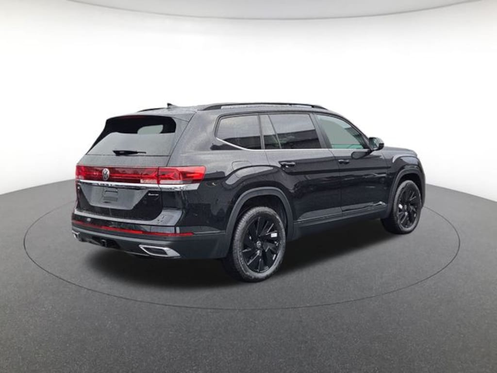 New 2026 Volkswagen Atlas 2.0T SE w/Technology SUV