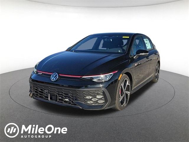 2026 Volkswagen Golf GTI SE's photo