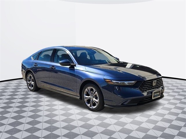 2023 Honda Accord EX photo 2