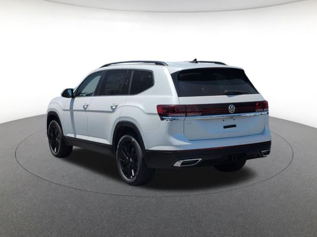 New 2026 Volkswagen Atlas 2.0T SE w/Technology SUV