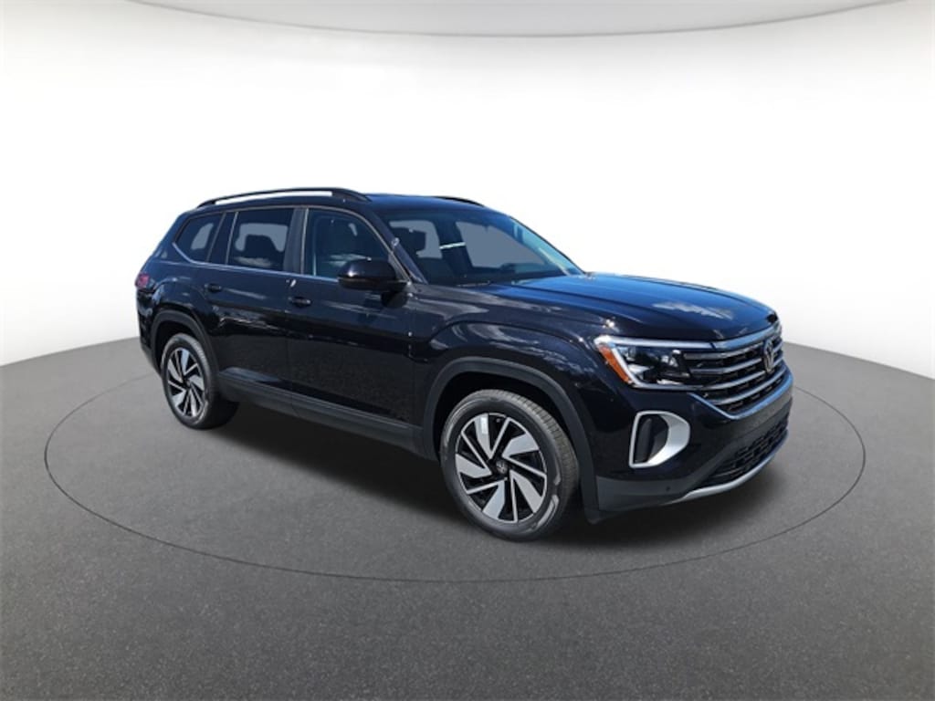 New 2026 Volkswagen Atlas 2.0T SE w/Technology SUV