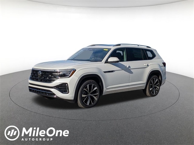 2026 Volkswagen Atlas SEL Premium R-Line's photo