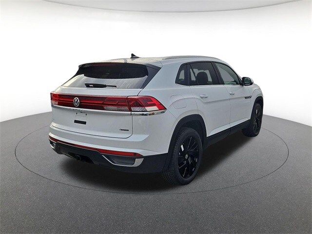 2026 Volkswagen Atlas Cross Sport SE Technology photo 4