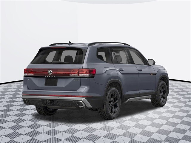 2025 Volkswagen Atlas Peak Edition SE photo 2