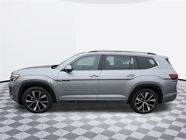 2025 Volkswagen Atlas SEL Premium R-Line photo 2