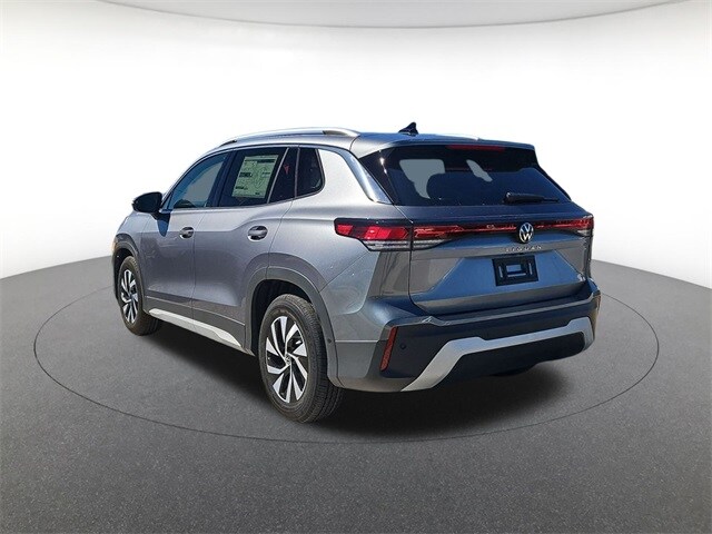 2026 Volkswagen Tiguan S photo 3