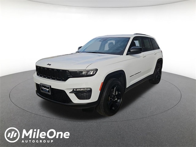 2023 Jeep Grand Cherokee Limited's photo