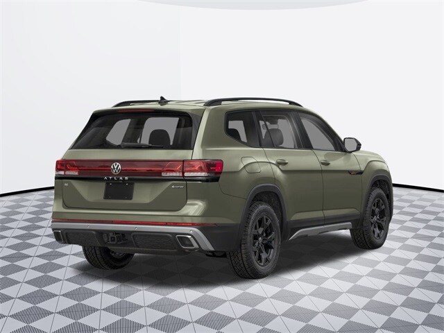 2025 Volkswagen Atlas Peak Edition SE photo 2