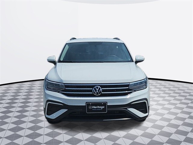 2022 Volkswagen Tiguan S photo 2
