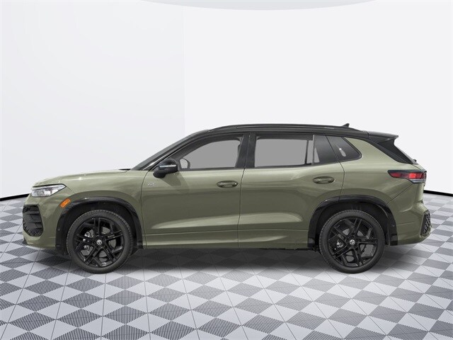 2025 Volkswagen Tiguan SE R-Line Black photo 3