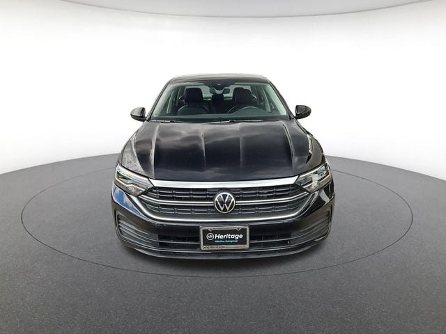 Used 2024 Volkswagen Jetta SE with VIN 3VW7M7BU2RM060896 for sale in Parkville, MD