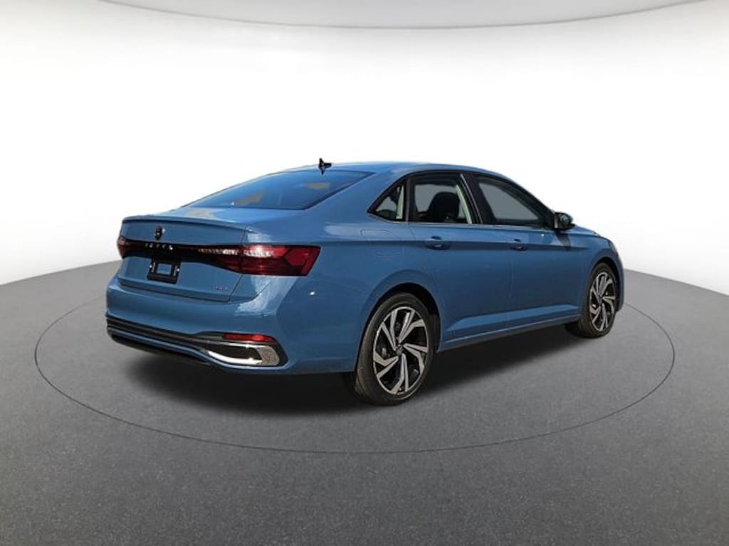 New 2026 Volkswagen Jetta 1.5T SEL Sedan