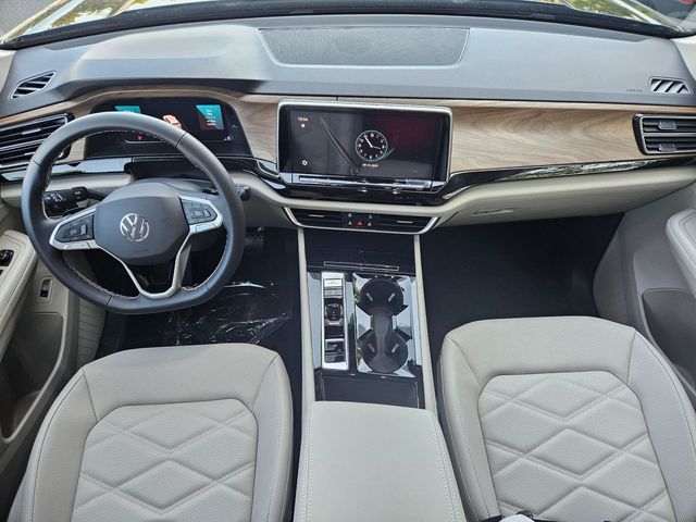 2026 Volkswagen Atlas SE w/Tech - Photo 8