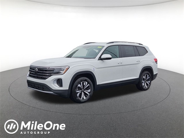 2026 Volkswagen Atlas SE's photo