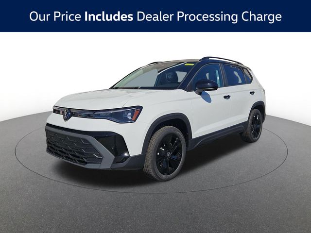 2027 Volkswagen Taos SE Black