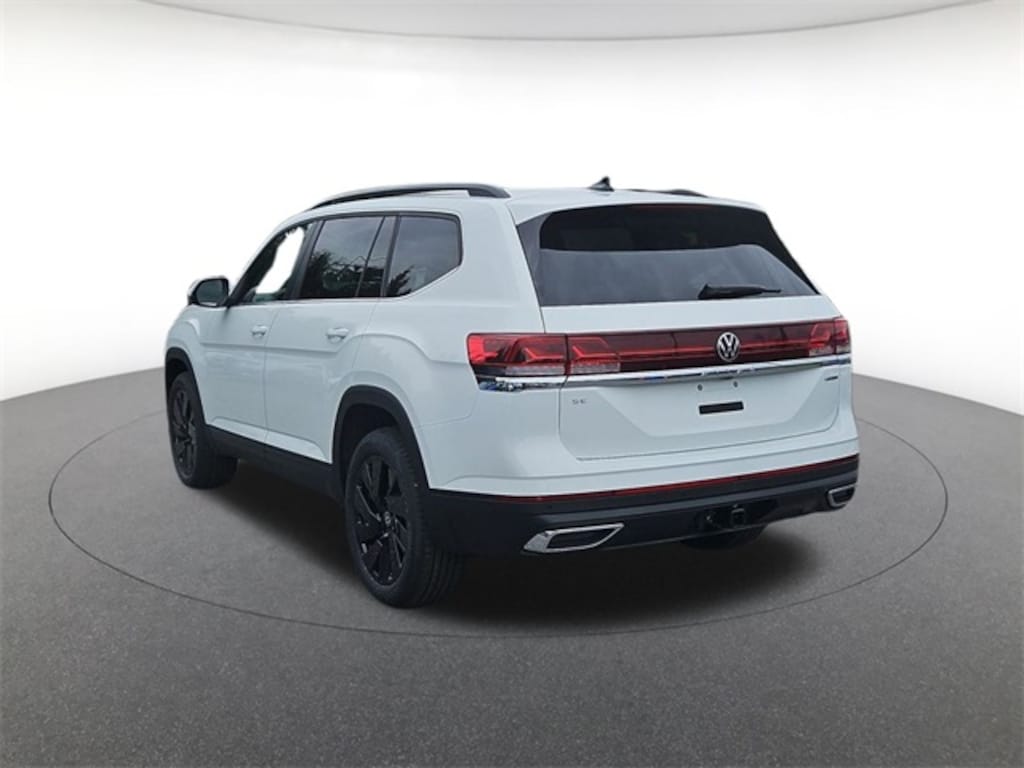 New 2025 Volkswagen Atlas 2.0T SE w/Technology SUV