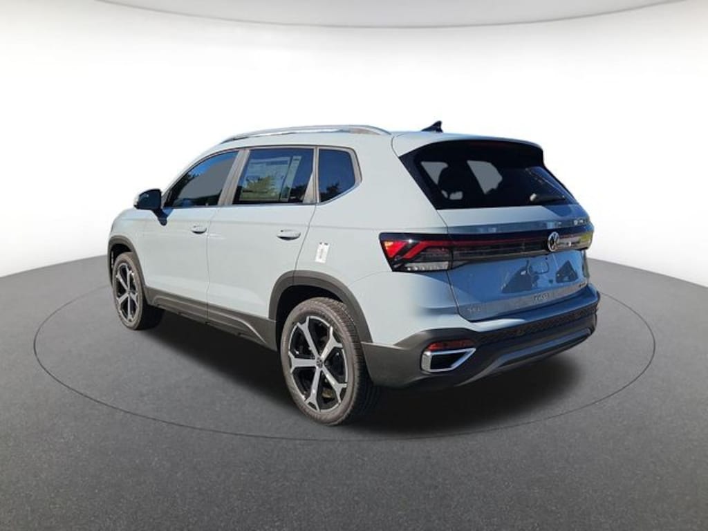New 2027 Volkswagen Taos 1.5T SEL SUV