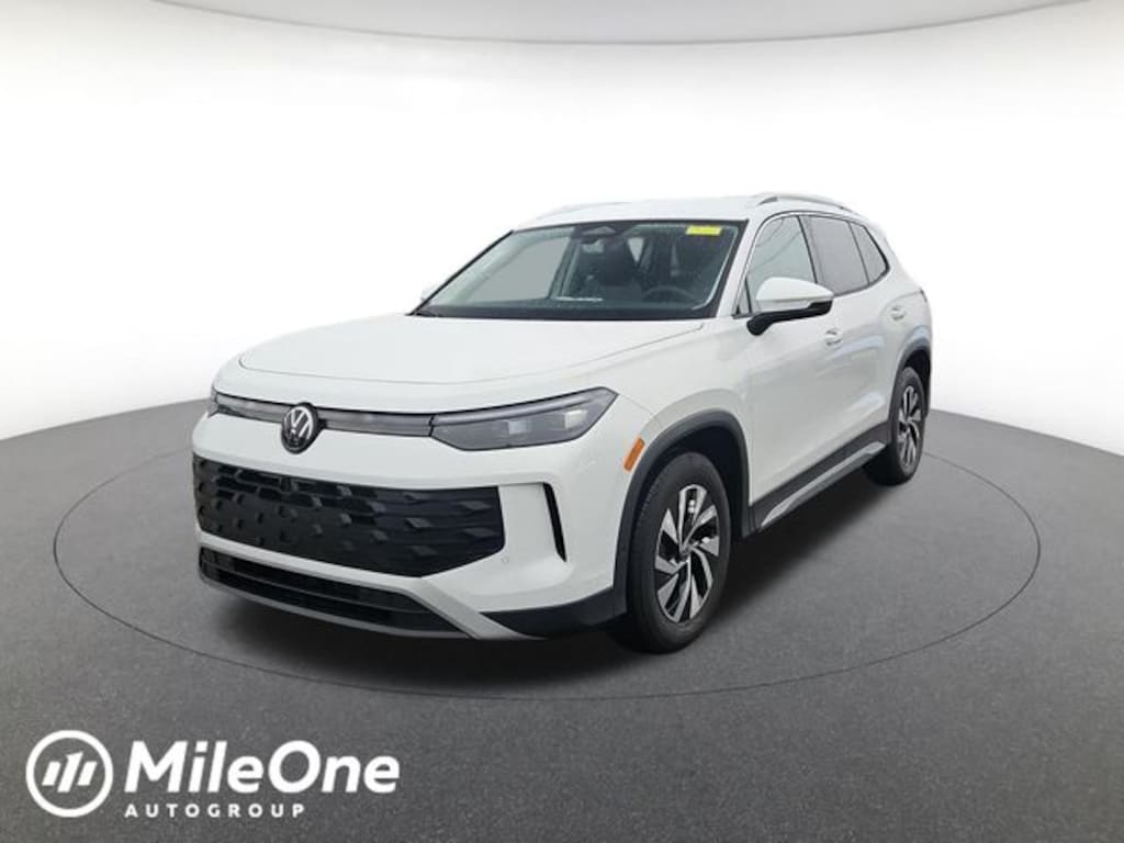 New 2026 Volkswagen Tiguan 2.0T S SUV