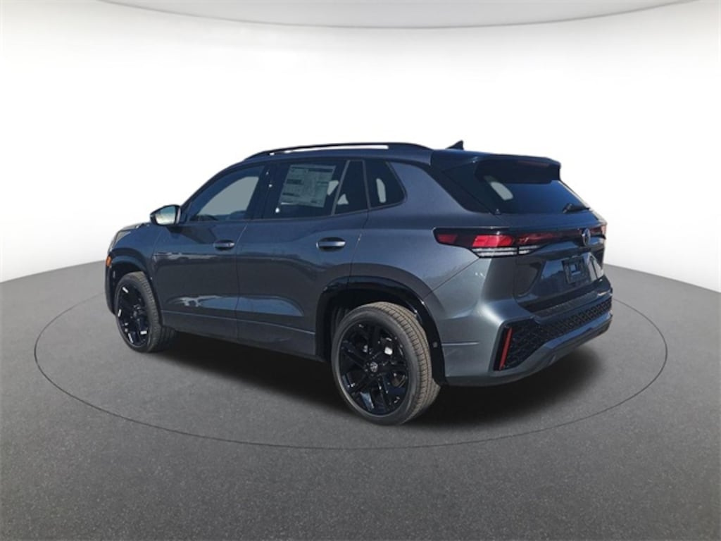 New 2026 Volkswagen Tiguan 2.0T SE R-Line Black SUV