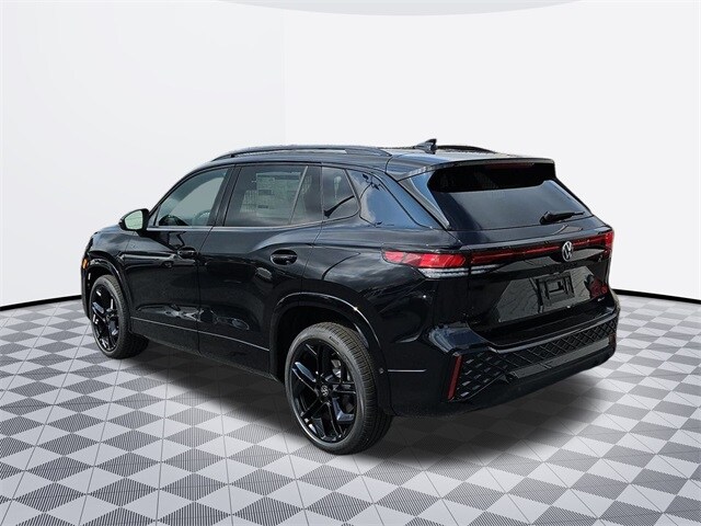 2025 Volkswagen Tiguan SE R-Line Black photo 3