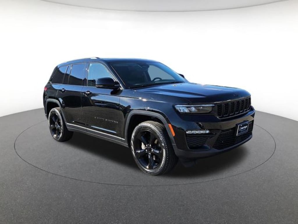 Used 2023 Jeep Grand Cherokee Limited SUV