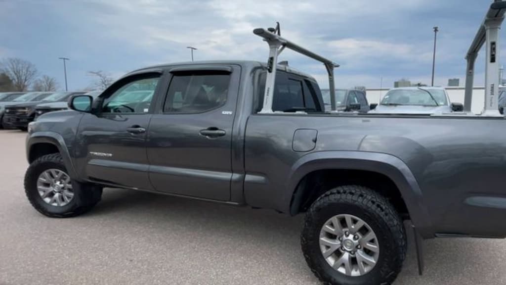 Certified 2019 Toyota Tacoma SR5 Truck