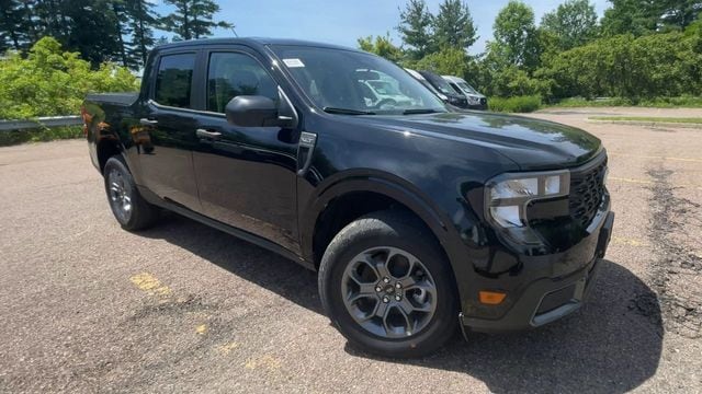 2025 Ford Maverick XLT - Photo 8