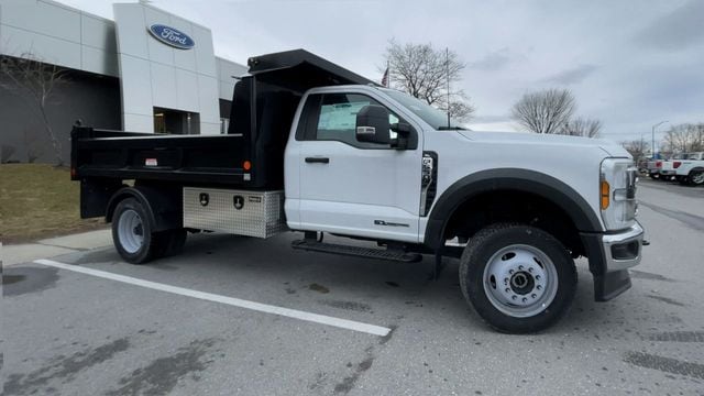 2025 Ford F-550 Super Duty Chassis Cab XL - Photo 8
