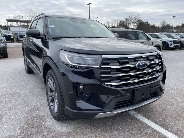 2026 Ford Explorer Active's photo