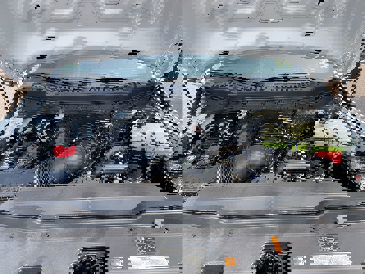 2025 Ford F-550 photo 3