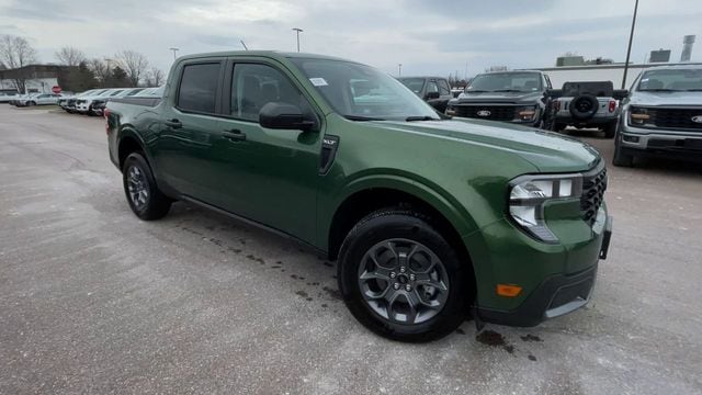 2025 Ford Maverick XLT - Photo 8