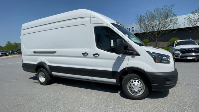 2026 Ford Transit Van Base - Photo 8