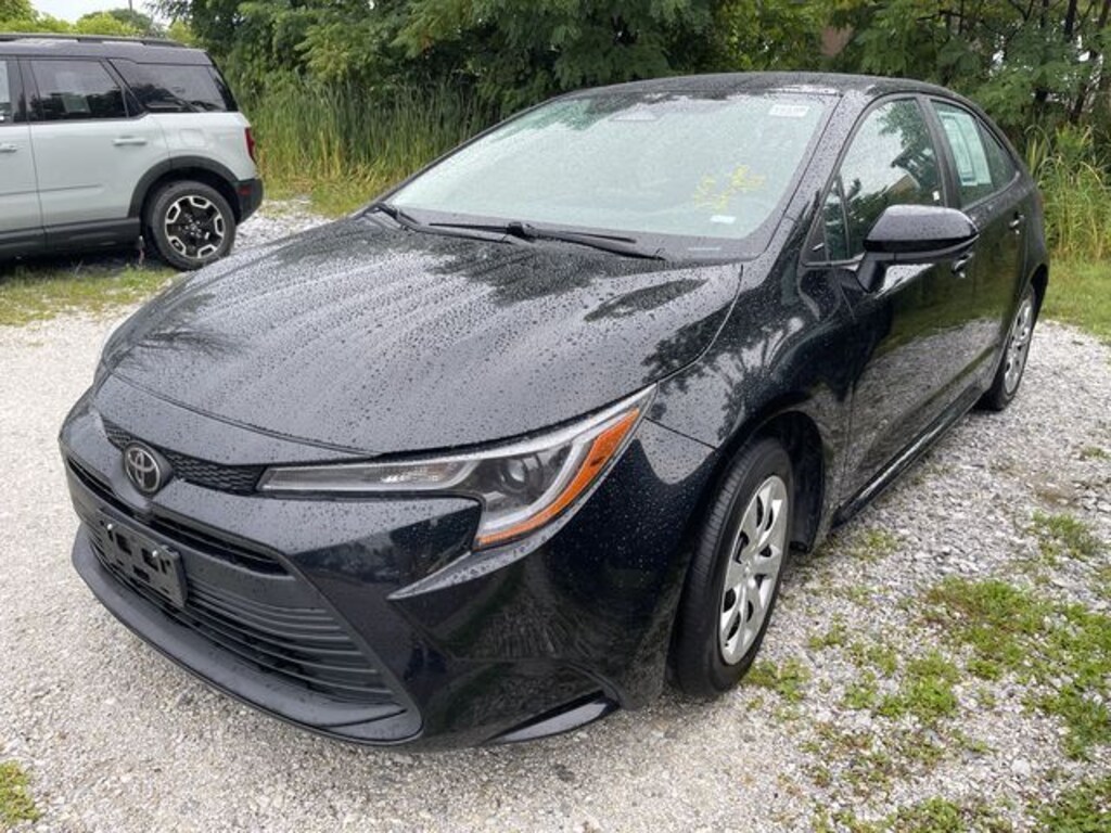 Used 2024 Toyota Corolla LE Sedan
