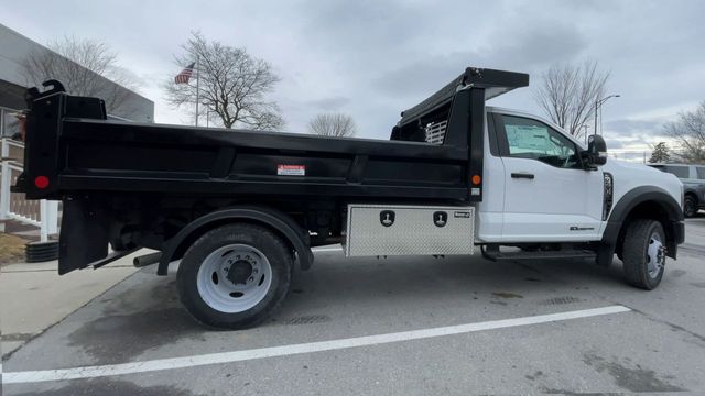 2025 Ford F-550 Super Duty Chassis Cab XL - Photo 9