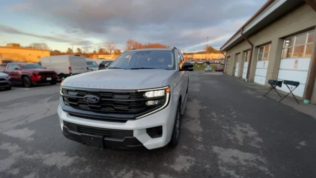 New 2025 Ford Expedition Active SUV