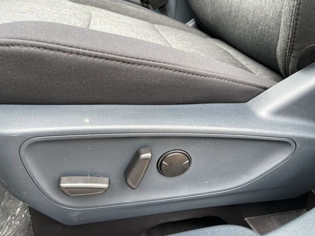 2026 Ford Maverick XLT - Photo 14