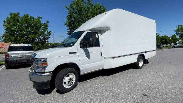 2026 Ford E-Series Cutaway Base - Photo 6