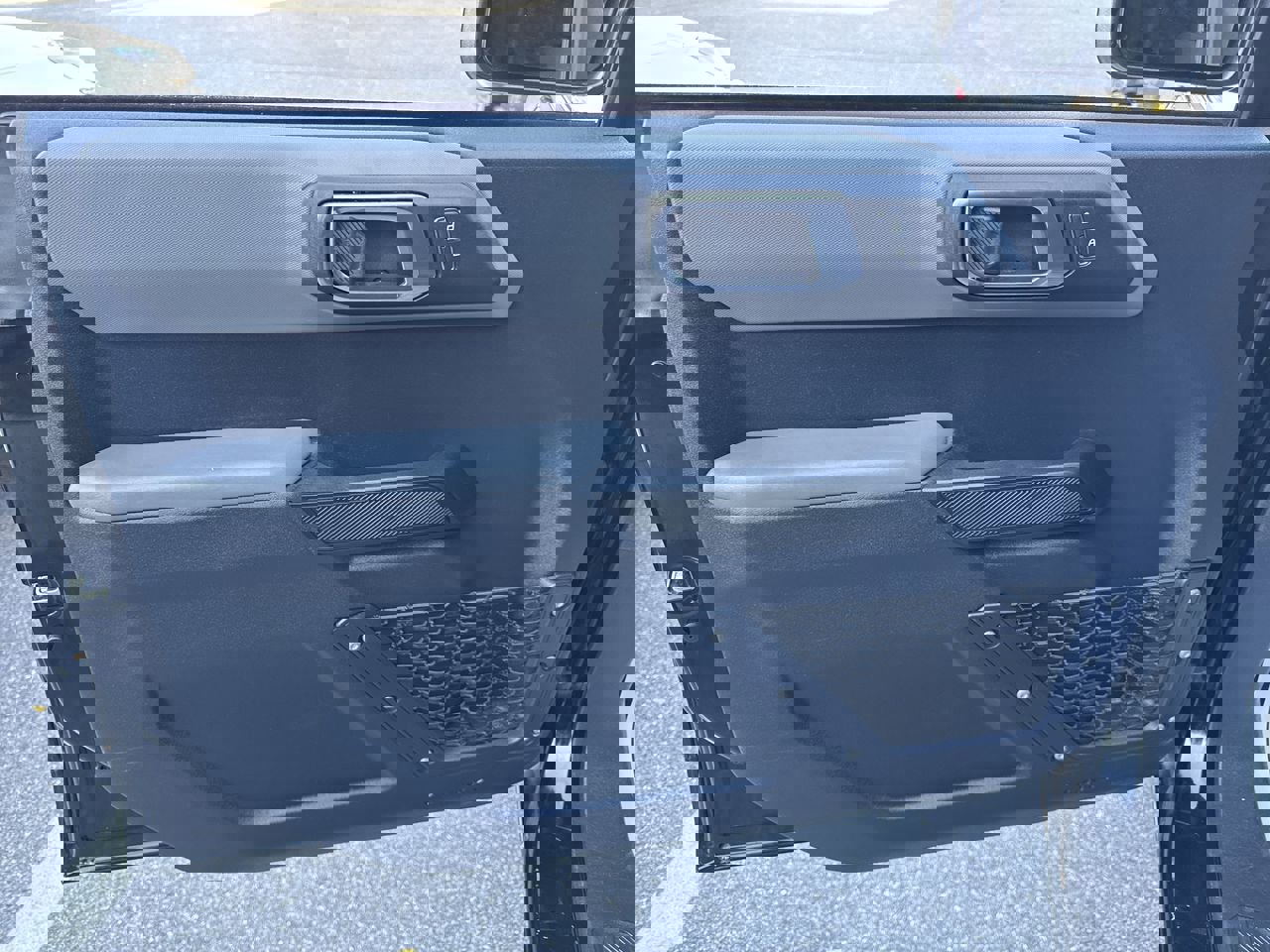 2022 Ford Bronco Big Bend photo 4