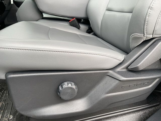 2025 Ford F-550 Super Duty Chassis Cab XL - Photo 14