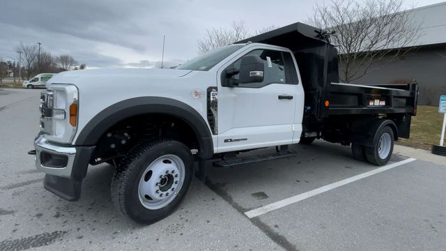 2025 Ford F-550 Super Duty Chassis Cab XL - Photo 6