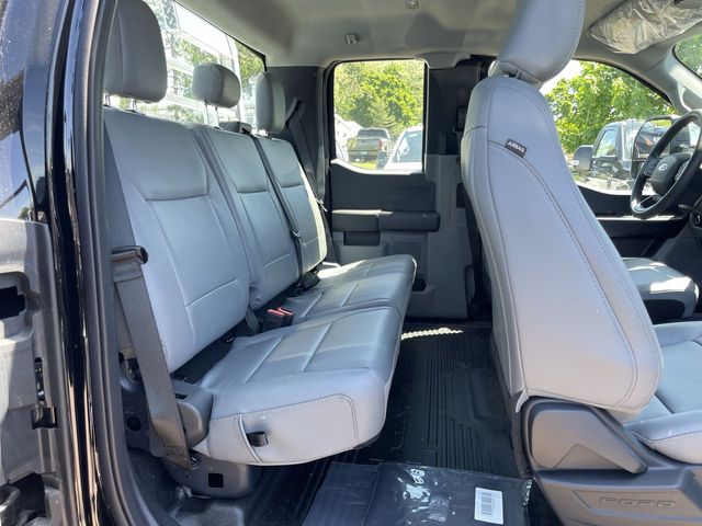 2025 Ford F-550 Super Duty Chassis Cab XL - Photo 21