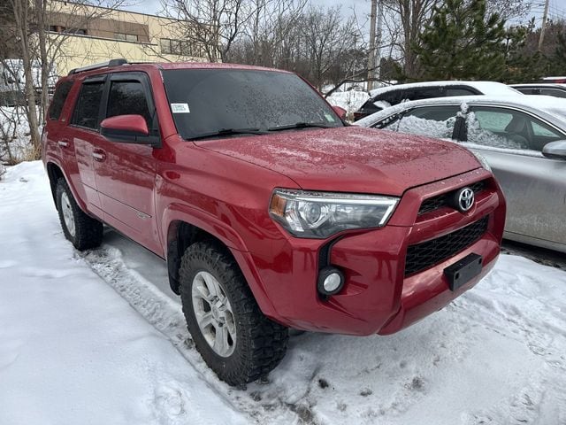 2019 Toyota 4Runner SR5's photo