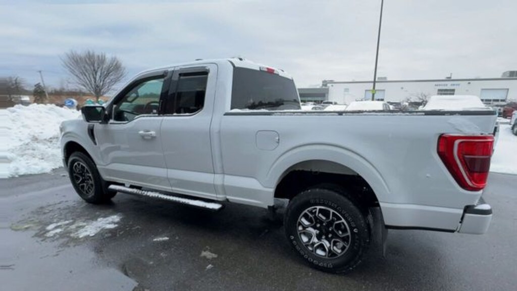 Used 2021 Ford F-150 XLT Truck