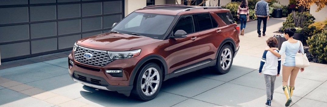 How to Connect Apple CarPlay to the 2020 Ford Explorer | Heritage Ford