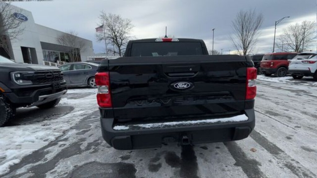 New 2025 Ford Maverick XLT Truck